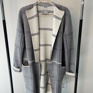 Soia & Kyo Gray and Cream Plaid Coat